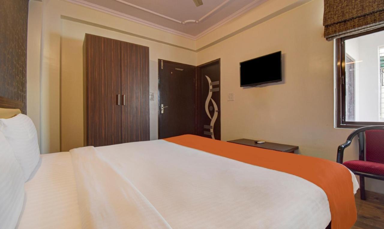 Radha Nikunj Residency