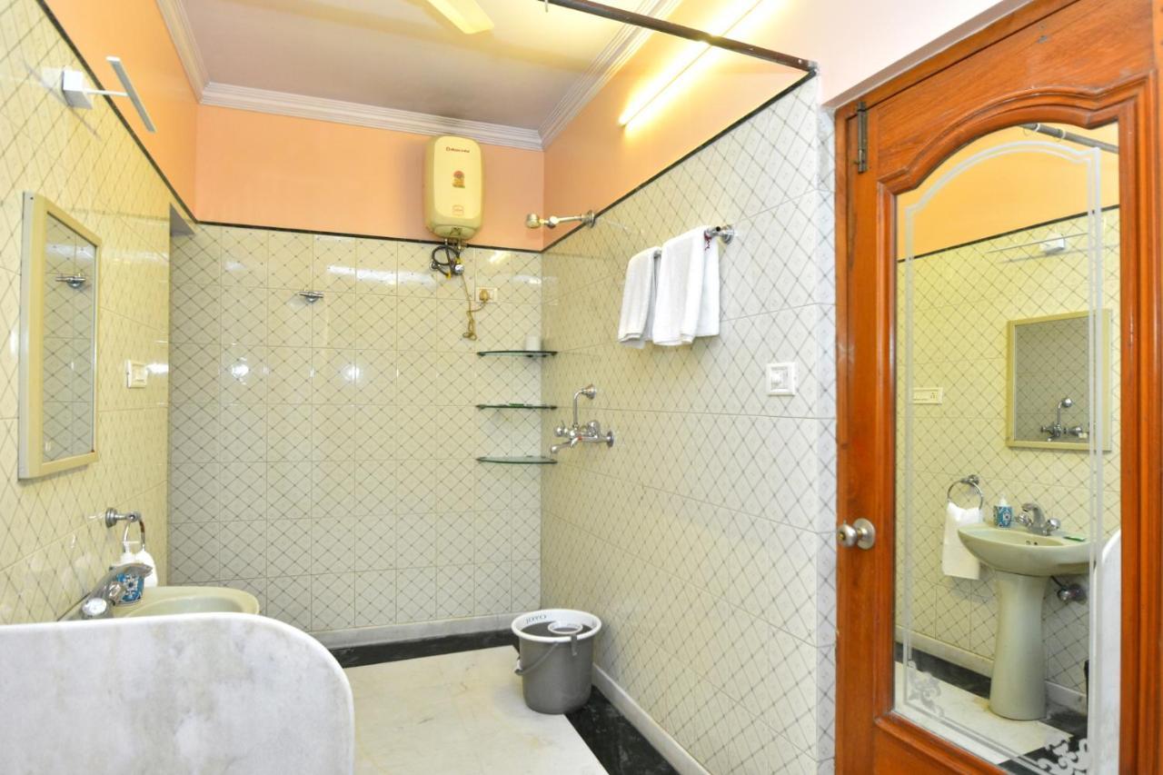 Radha Nikunj Residency 3*